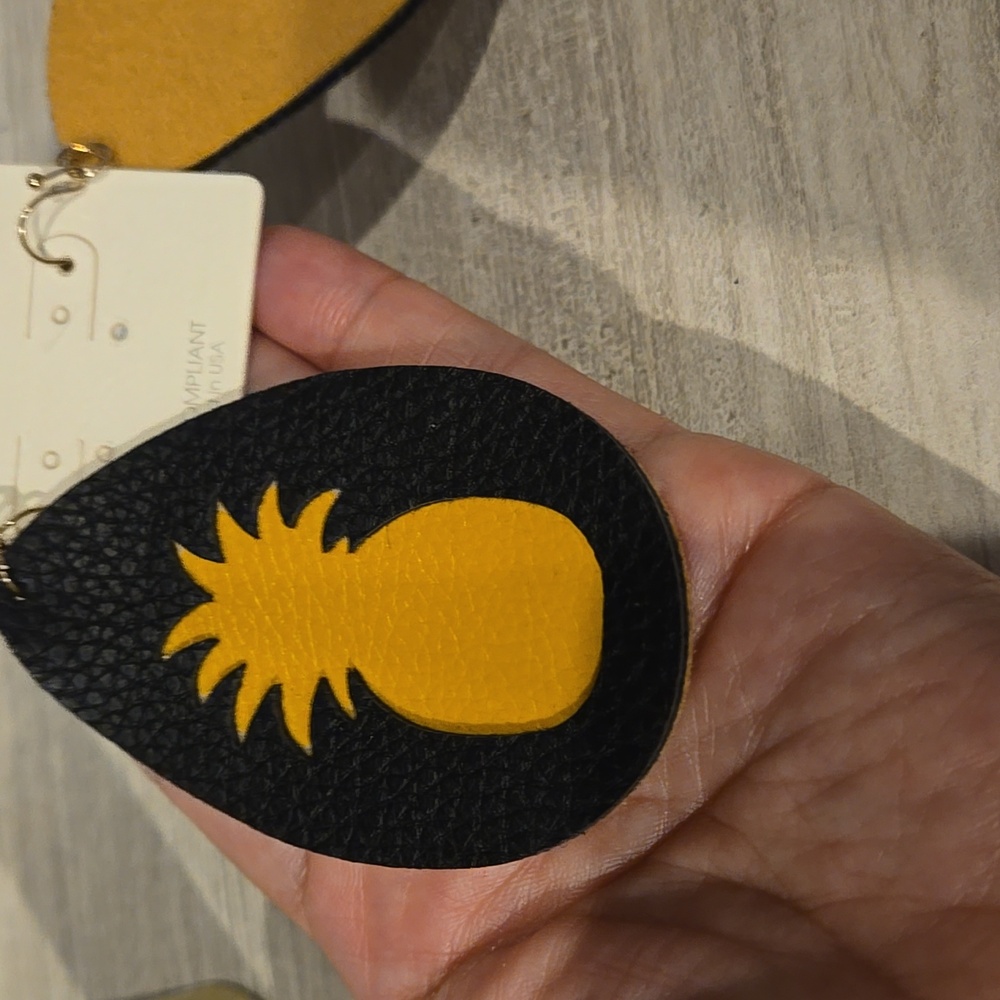 Black and Yellow Pineapple Earrings - Picture 5 of 6